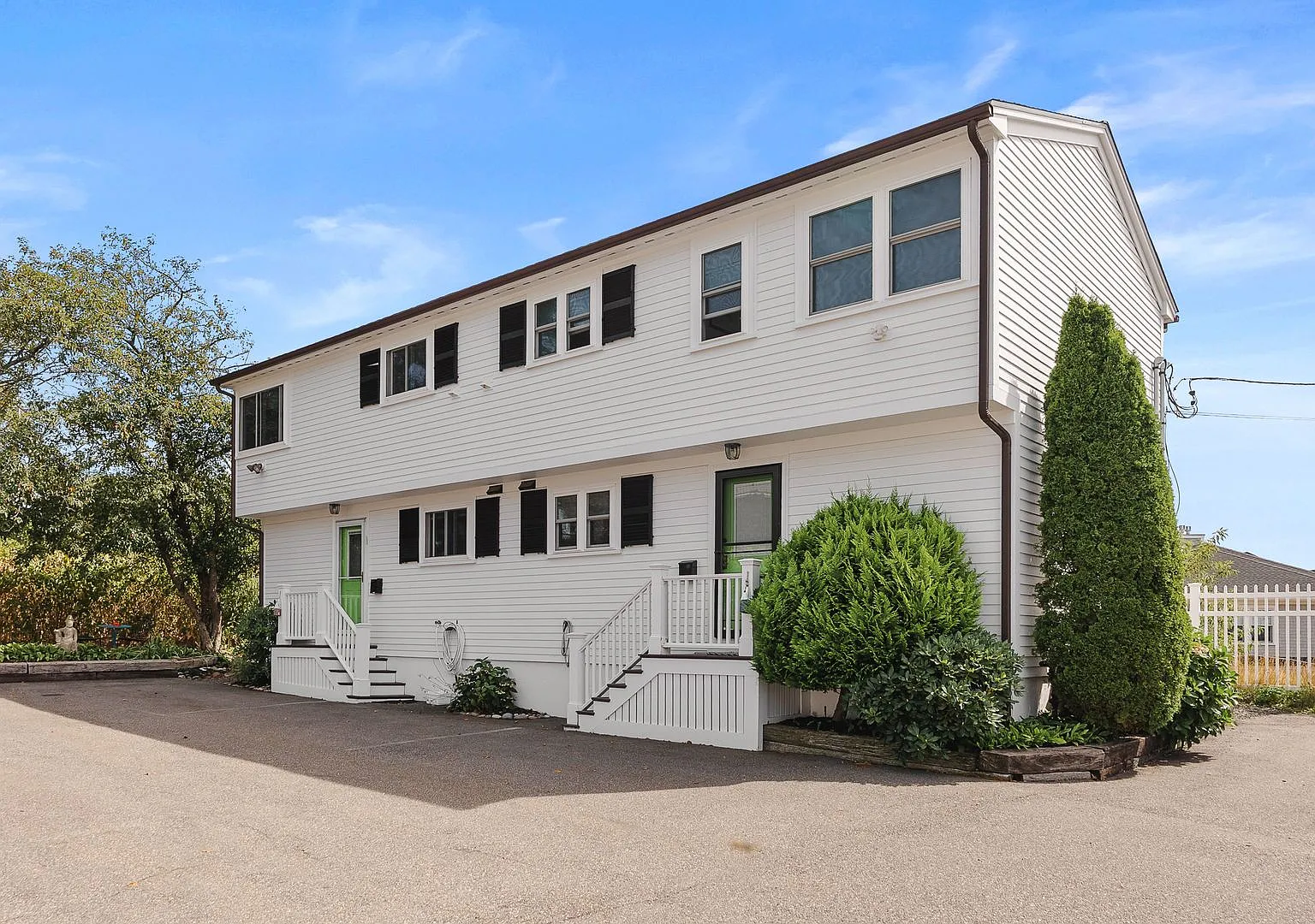 Winter Rental at Niles Beach! — Photo 1