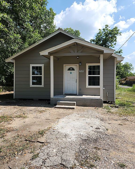 1st image of 2595 Southerland St