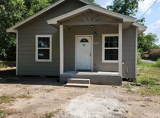 2595 Southerland St, Beaumont, TX 77705