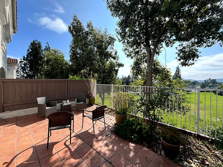 1888 Matin Cir — Photo 33