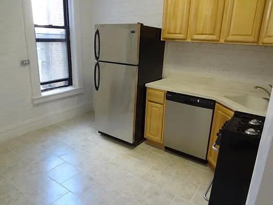 Rented by City Heights Realty | media 22