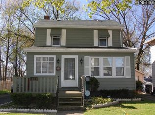 1856 Java Ave, Akron, OH 44305