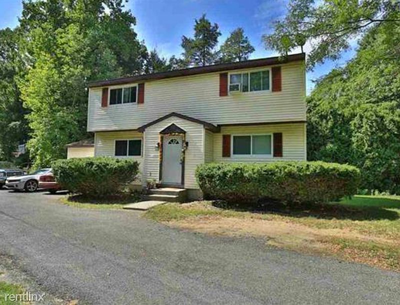 2nd image of 309 Jefferson Rd
