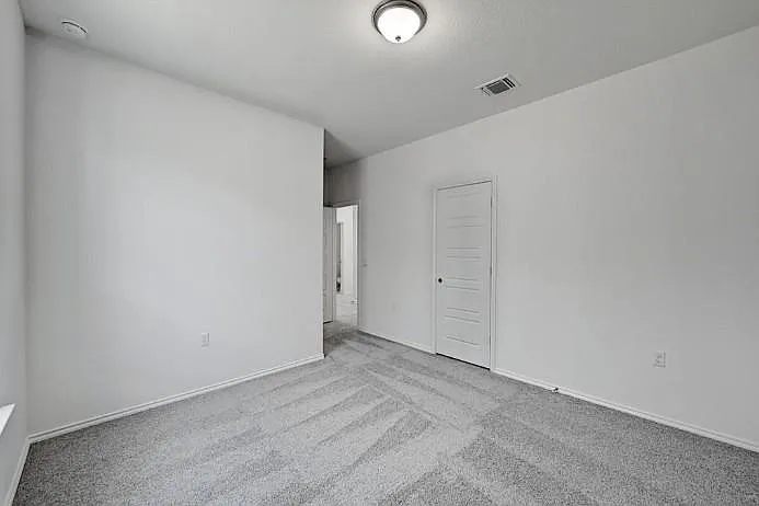 12529 Hallstatt Dr — Photo 7