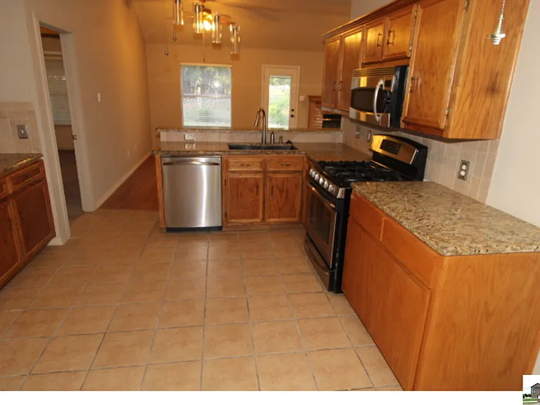 924 Northern Dancer Dr — Photo 20