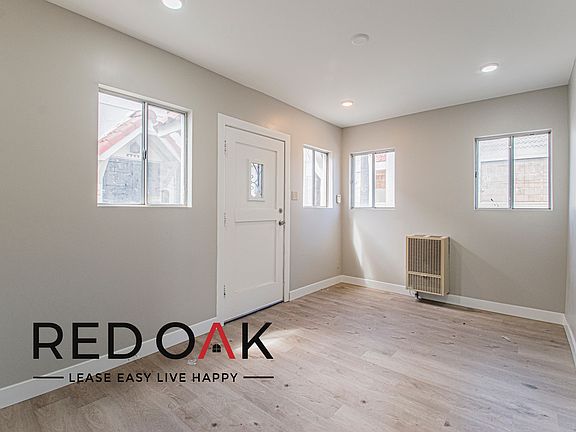 2nd image of 424 E 20th St #428