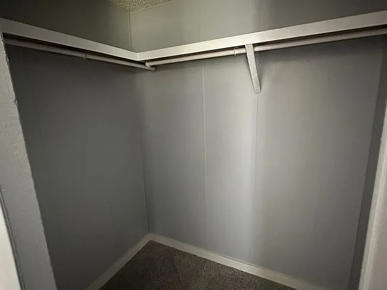 1376 Fleetwood Cir — Photo 5
