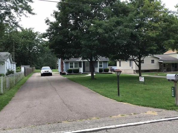 1026 Adams Rd, Burton, MI 48509