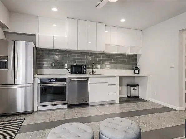 (undisclosed Address), Austin, TX 78705