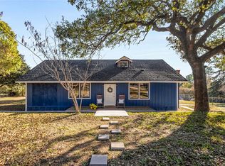6326 Silver Creek Azle Rd, Azle, TX 76020