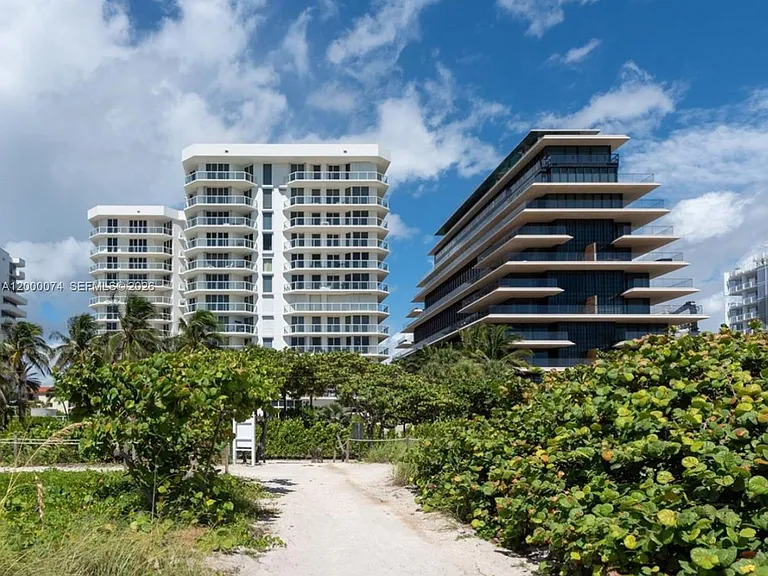 8925 Collins Ave #2J — Photo 44