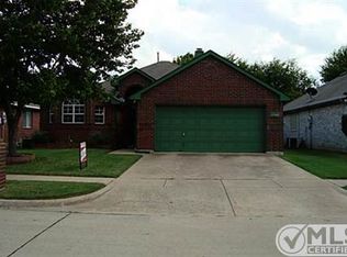 1706 Creekpark Trl, Arlington, TX 76018