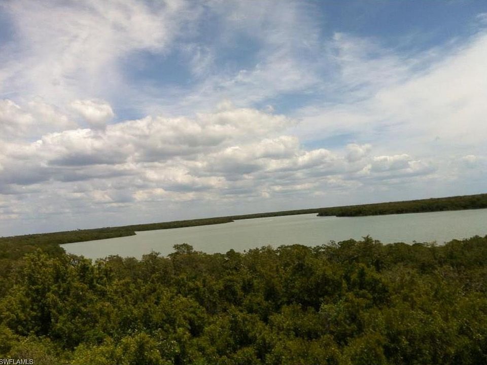 1st image of 779 Whiskey Creek Dr