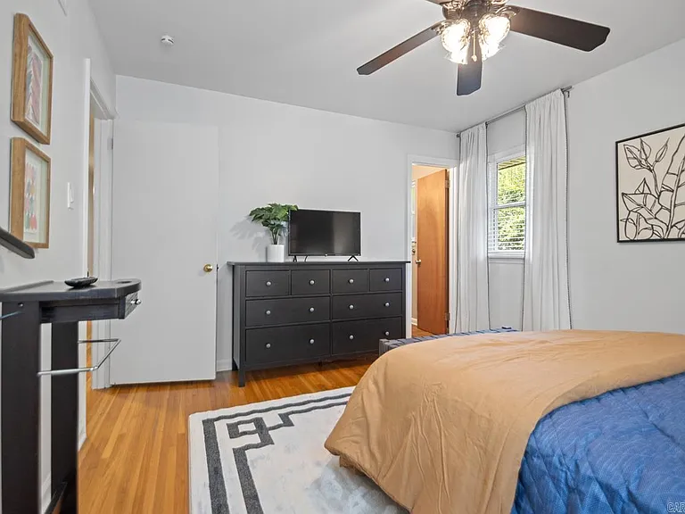 7001 Blue Bird Dr — Photo 27