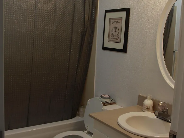 14707 NE 44th Pl #Q8 — Photo 15
