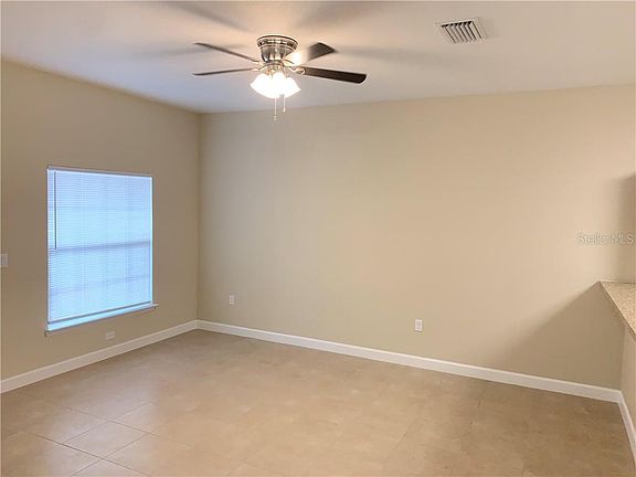 5th image of 711 Bluebill Pl #A