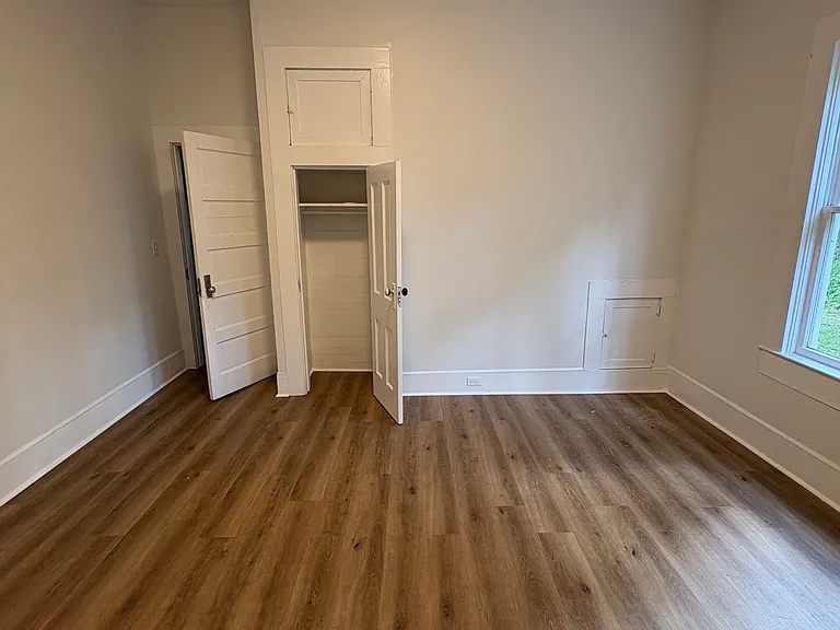 803 W Lafayette St — Photo 16