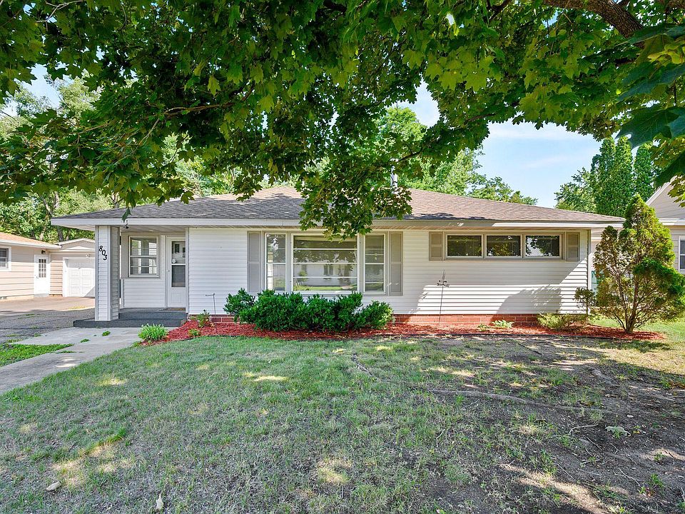 803 Laurel Ave, Hudson, WI 54016 Zillow