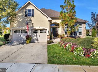 3 Seville Ct, West Berlin, NJ 08091