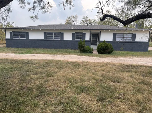 8575 N Grape Creek Rd, San Angelo, TX 76901