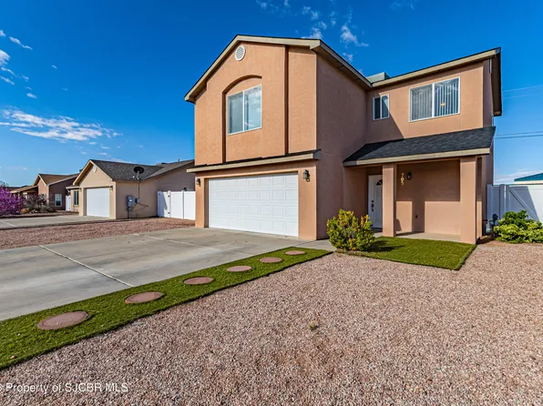 705 Mesa Vista Dr, Farmington, NM 87401