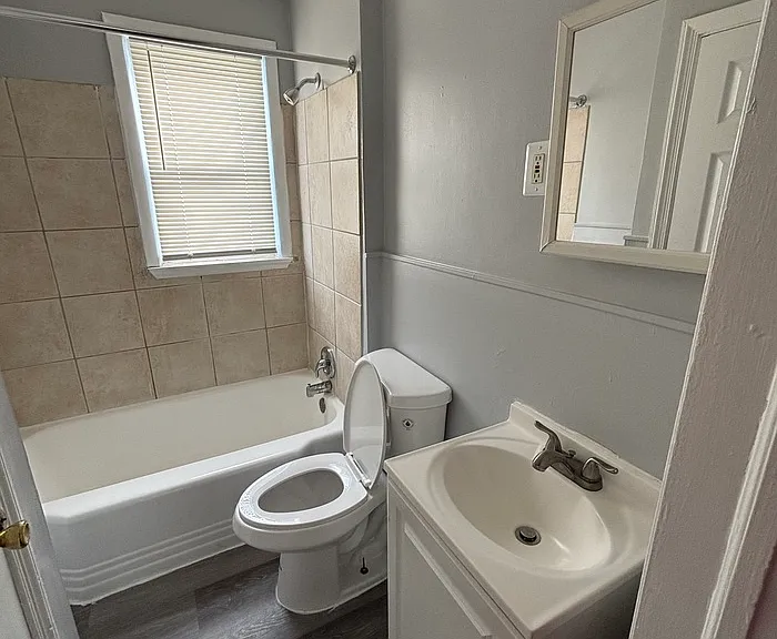 3999 Lyndale Ave — Photo 11