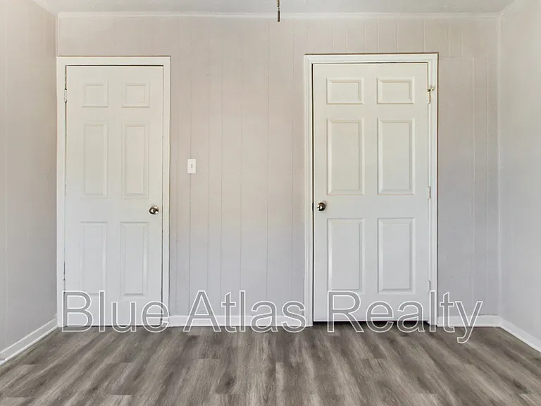5633 Ramey Ave — Photo 13