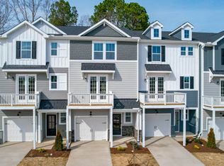 147 Sugar Run Dr, Fuquay Varina, NC 27526