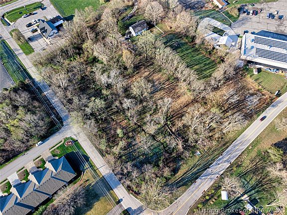 4th image of  Oaks Road