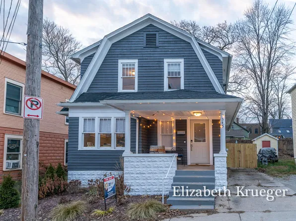 345 Visser Pl SE, Grand Rapids, MI 49506