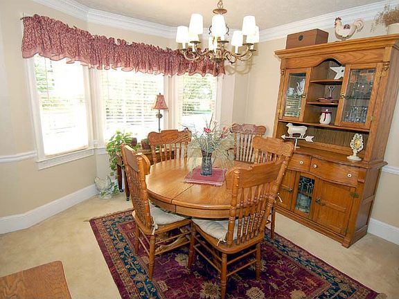 Expansive formal dining room!