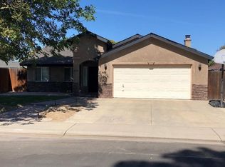 819 Sandpiper Ln, Manteca, CA 95337