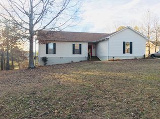 103 Chickasaw Trl, Cleveland, GA 30528