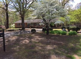 233 Beech Rd, Lawrenceville, VA 23868