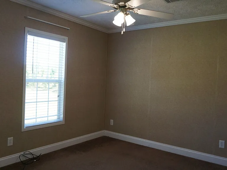 3876 Rowell Rd — Photo 19