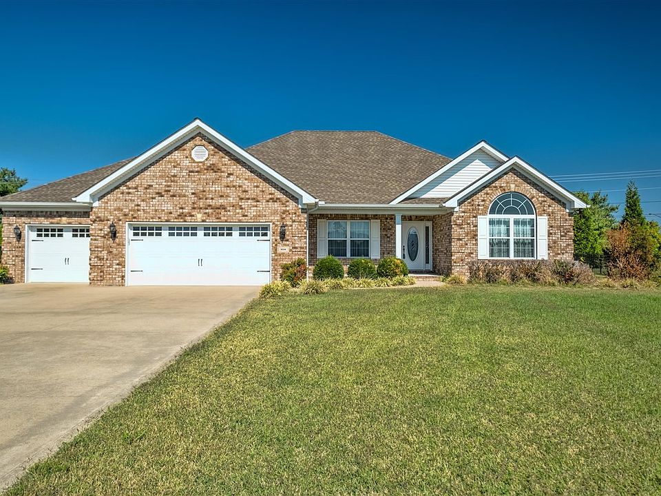1st image of 104 Sutters Mill Ct