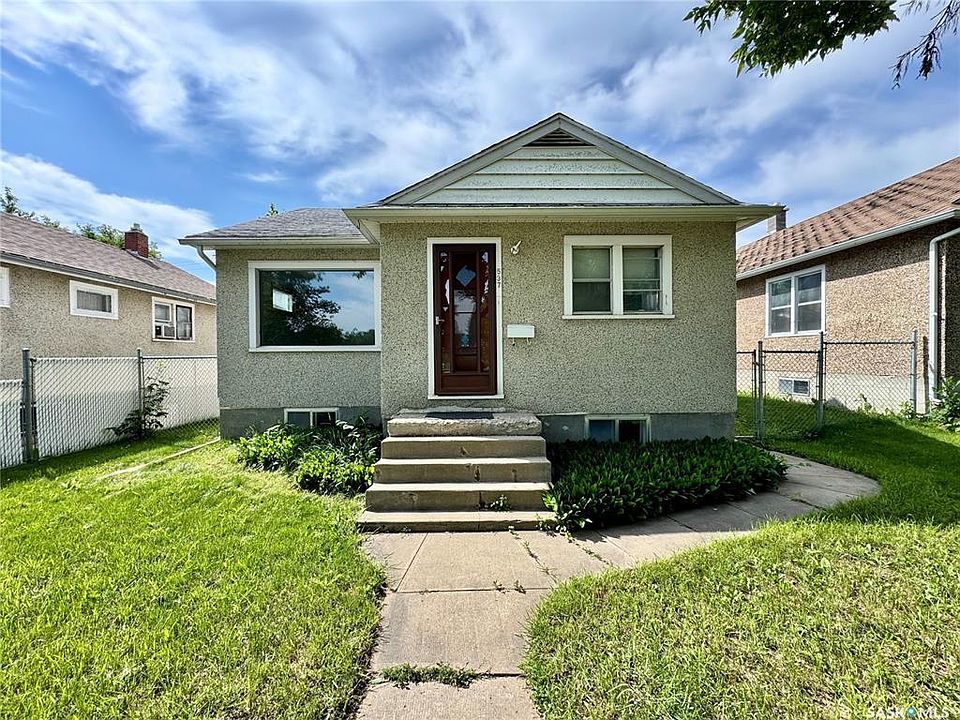 1st image of 537 9th STREET E