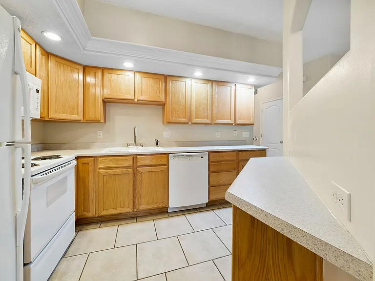 130 Peregrine Ln #29 — Photo 7
