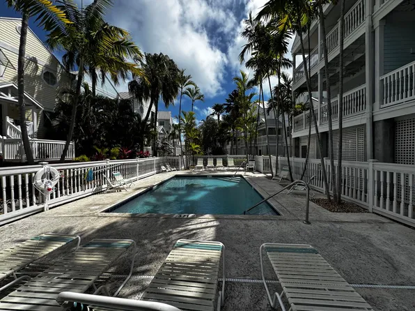 3029 N Roosevelt Blvd APT 12, Key West, FL 33040