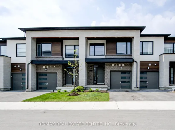 350 River Rd #7, Cambridge, ON N3C 2B7