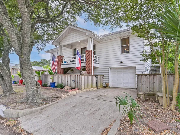 2425 51st St, Galveston, TX 77551