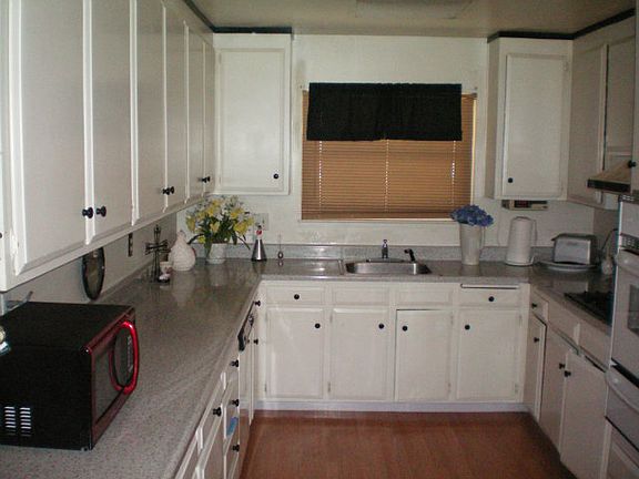 4th image of 1506 Foxdale Ct