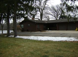 2320 Cottage Row Rd, Cedar Falls, IA 50613