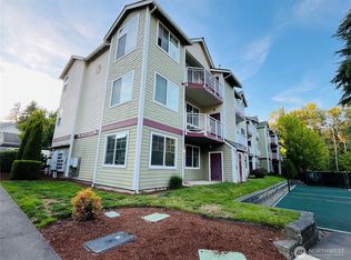 13000 Admiralty Way APT K106, Everett, WA