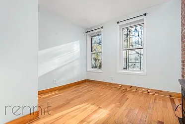 Rented by Rennit Inc.