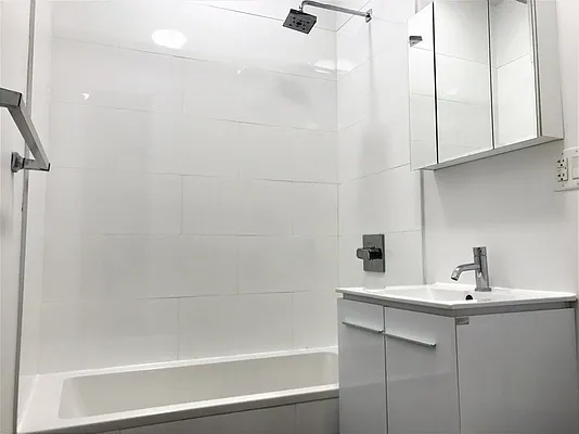 Rented by Bruma Realty LLC | media 5