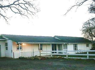 11106 Agate Rd, Eagle Pt, OR 97524