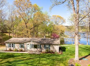 87 Forest Rd, Moneta, VA 24121