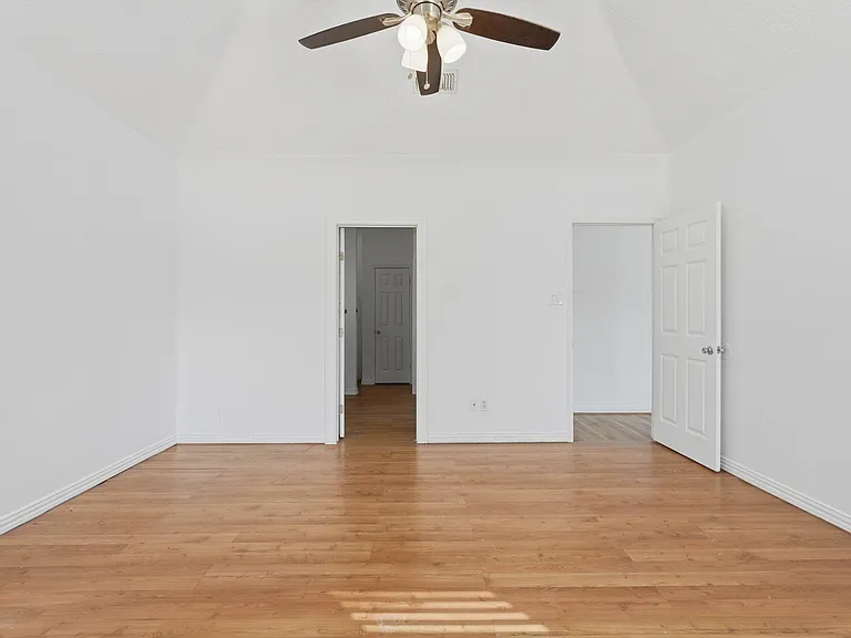 2910 Cocona Ln — Photo 31
