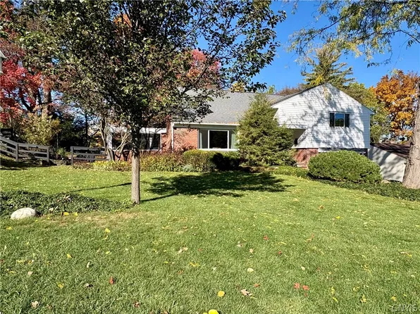 109 Alwyn Rd, Syracuse, NY 13214